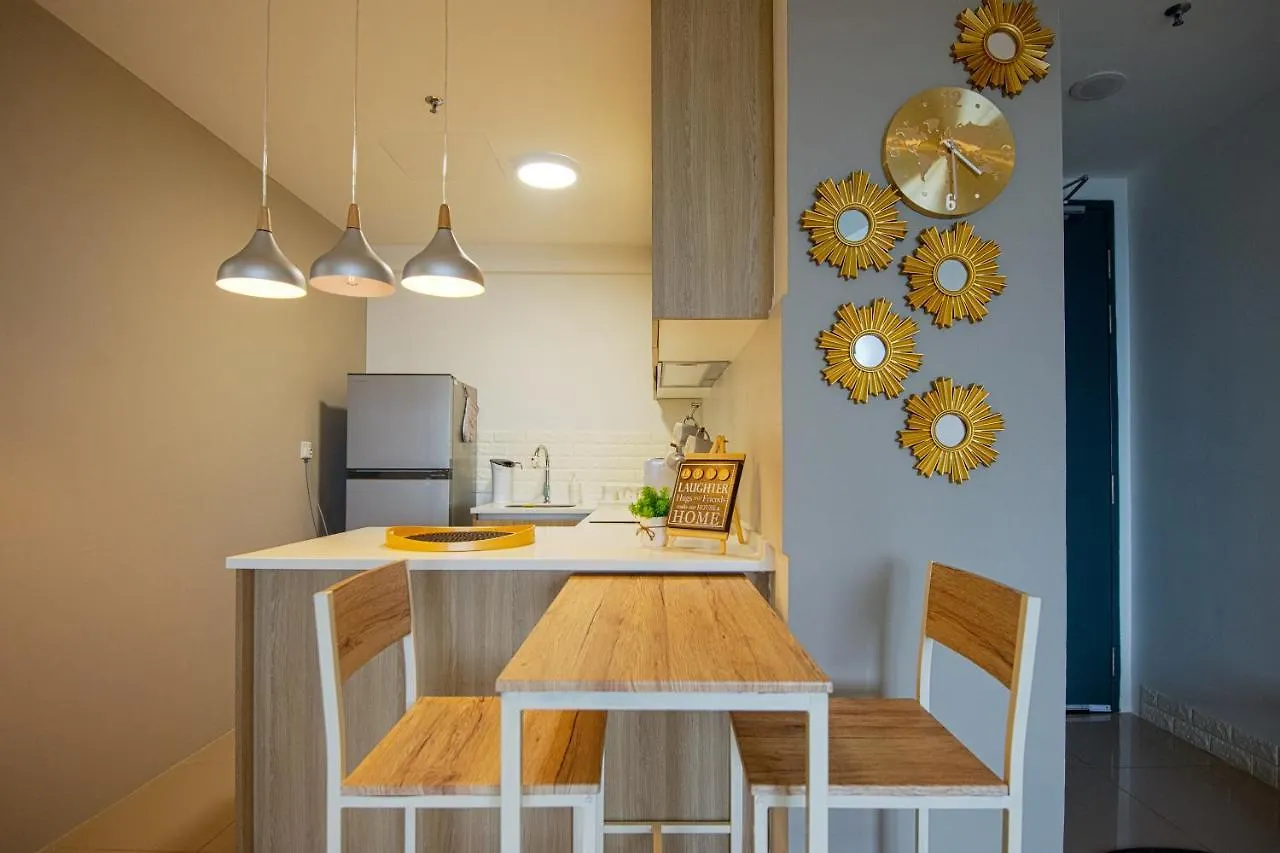 Casa Orient @ Macalister 218 ❈中路218东方之家 3Br 8Pax Apartment George Town